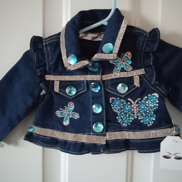 Jacket - Picture 2 of 4